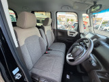 1列目シートです。足元までゆったりとご乗車いただけます!