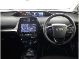見通しのよいすっきりとした視界で、誰でも運転しやすいです。運転のしやすさは疲れにくさにも繋がりますよ♪