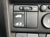 【パワースライドドア】スマートキーや運転席のスイッチでスライドドアの開閉が可能♪電動だから力を入れてドアを開ける必要が無く、小さいお子様でも、重い荷物を持っている時もラクに開け閉めできます♪