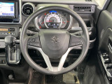 【ステアリングスイッチ】運転中、前方から目線をそらすことなく、オーディオ等の操作が可能な便利機能!安心&快適なドライブを演出してくれます♪