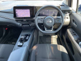 窓ガラスが大きく車両感覚も掴みやすいお車ですので安心してお乗りいただけます。