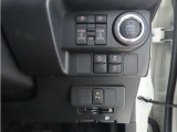 両側電動のスライドドアで楽々スムース!運転席からも開閉の操作もできます♪キーのスイッチひとつで自動開閉できる便利な機能もついてます♪
