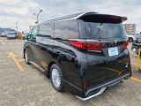 その他にも各種保険、お車の買取(T-UP)、JAF、TSカード、携帯電話などの取扱いをしております。詳しくはスタッフにお尋ねください。