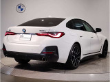 BMWのお車は、&ldquo;駆け抜ける歓び&rdquo;を体現しております。走行の安定性とコーナリングの良さを追求し、思い通りにハンドルの操作可能です。