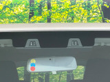 【スズキ セーフティサポート】走行中に前方の車両等を認識し、衝突しそうな時は警報とブレーキで衝突回避と被害軽減をアシスト。より安全にドライブをお楽しみいただけます。