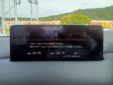 CarPlay対応。別売りのSDカードでカーナビとしてお使いいただくことが可能です。
