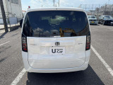 6名乗りのお車です