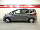 ようこそ、新潟トヨタの中古車をご覧いただきまことにありがとうございます。私ども新潟トヨタではお客様によりご満足をいただくために契約時と納車時はご来店をお願いしております。