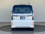 現車を確認できる方へ販売いたします。当社サービススタッフにて純正部品を使い点検整備を実施し、その後、ご納車させていただきますのでご安心してご利用いただけます。