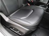 禁煙車ですので焦げや臭いなどはございません。気持良くお乗り頂けます。