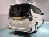 セレナ 2.0 ハイウェイスターV 4WD 
