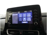 オーディオ機能とスマホ連携機能を搭載。スマホと車がつながります。AM/FMチューナーは標準装備です。
