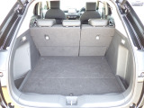 ◆定員乗車時のカーゴルームです。普段のお買い物の荷物やたくさんの収納が可能です。