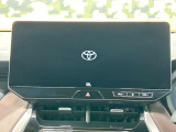【12.3インチワイドナビ】高級感とインパクトのある大型ワイドナビを装備。各種オーディオ操作はもちろん、横長ワイド画面でのマップ2分割表示など、利便性も高いナビです♪