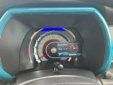 走行距離も少なく、しっかりと安心して乗ってもらえる車です。
