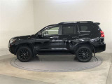 走りにこだわりながら収納力も持ち合わせたお車です。荷物を載せて軽快なドライブを楽しめますよ♪