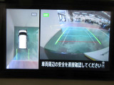 アラウンドビューモニターで車庫入れも空から見ている様に駐車できラクラクです。