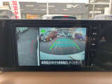 ◆アラウンドビューモニターは目視しにくい車の左下も映像で確認できるので安心です☆