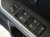 電動格納式ドアミラー・パワーウインドウを装備しています。