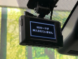 【ドライブレコーダー】ドライブレコーダー装備!走行中はもちろん、あおり運転や事故に遭遇した際、映像で記録し、万一のリスクに備えます。※記録用SDカードはお客様ご自身でご準備いただく必要があります。