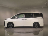 スーパーUVカット機能付(撥水機能付)UVカットフロントドアグリーンガラス&UVカット機能付プライバシーガラス(スライドドア・リヤクォーター・バックドア)