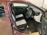 たとえばダイハツのお店にある、たくさんのスマアシ搭載車は、正常に作動する事をしっかり確認します。