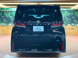 安心の最長10年・走行無制限保証(有償)をご用意。保証内容も充実はもちろん、無料点検&オイル交換や、年中無休の全国・24時間ロードサービスも付帯されておりますのでご安心下さい。