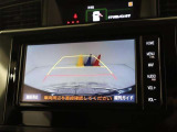 ☆バックモニター付。後退時にはナビの画面が後方視界を映し出してくれますので非常に便利ですよ(^^♪