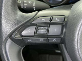 ステアリングスイッチ装備!運転しながら手元でオーディオの操作などができます。