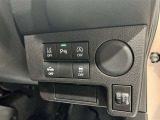 各種スイッチ。安全装備が充実しております。