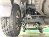 お車を安心してお乗りいただく為には、足回りの定期点検が欠かせません。サービスサポート(有償保証)では無料点検もご提供しており、安心のカーライフをお過ごしいただけるサポート体制が整っています。