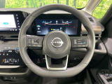 【純正革巻きステアリング】上質な革を使用することで、手にしっかり馴染みとても運転しやすいハンドルです♪