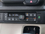 オートエアコンを装備しております!自動で調整してくれますので、車内も快適です☆