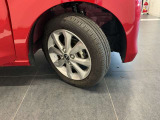 【キーパーコーティング】本当にツヤが良くなって、約束どおりに効果が持続する稀有なカーコーティングを用意しました。コーティングした後は、お好きな時に洗っていただくだけで、ずっとキレイが続きます。