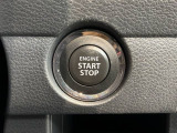 ワンプッシュでエンジンのスタート、ストップが出来て便利です。