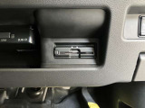 ETCを装備。これで高速道路の料金所もノーストレス。ノンストップで通過します。