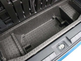ラゲージルーム下です。