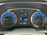 ☆視認性の良いメーターには、燃費情報など運転をサポートする様々な情報を表示します☆