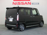 N-BOXカスタム  カスタム 660 4WD
