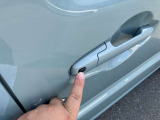 これは、便利!!アドバンストキー これをバックに入れておけばドアの施錠やエンジン始動が出来るんです。鍵を探さなくてもいいんです☆