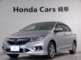 グレイスHYBRID DX助手席回転シートの銀色走行距離5.3万キロが入庫しました。