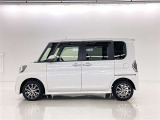 両側パワースライドドア付きだから、狭い駐車スペースなどでの 乗り降りラクラク!小さなお子さまのいるご家庭には嬉しい装備。