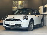 【MINI正規ディーラーMINI NEXT福岡東】弊社車輌をご覧頂き、誠にありがとうございます♪車輌価格には保証料金も含まれております。安心してご検討下さい! ※定休日 第二・第三火曜日と毎週水曜日