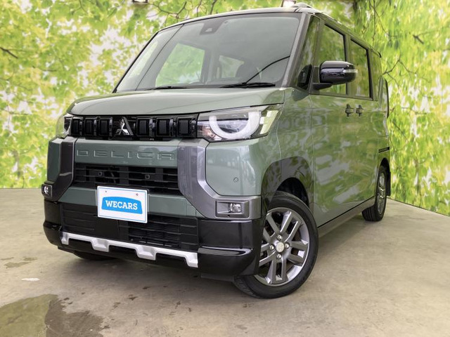 デリカミニ T プレミアム 4WD 