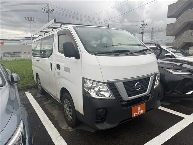 NV350キャラバン 2.5 DX ロング ディーゼル 4WD SOLINGナビ 地デジ 2WD4WD切り替