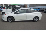 プリウス 1.8 A プレミアム E-Four 4WD 