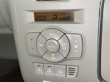 オートエアコンで快適な室内です。