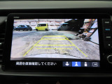 後方確認はオマカセのリアカメラ付です。雨天時や夜間のバック駐車時などで特に視界の安全確認に役立ちます。