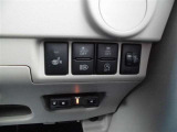各種スイッチ。運転席シートヒーター付き。高速で便利なETC。