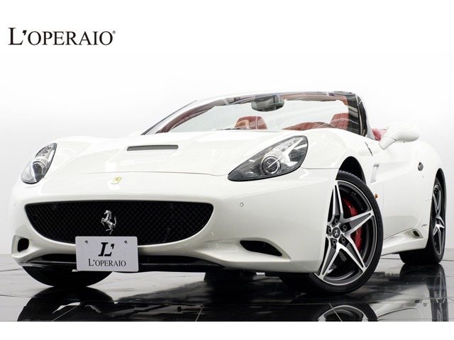 カリフォルニア30 F1 DCT ジャポーネ 左ハンドル 国内限定10台 ハン